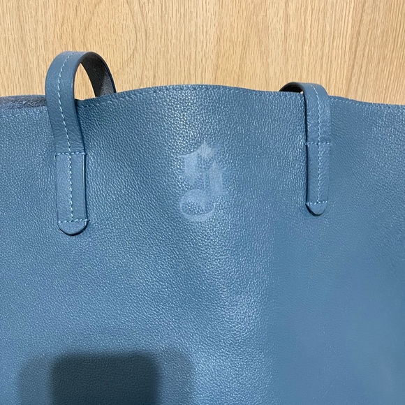 •Mark and Graham• Blue Tote - Picture 3 of 10